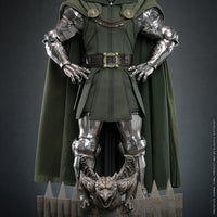 Hot Toys Doctor Doom Sixth Scale Figure