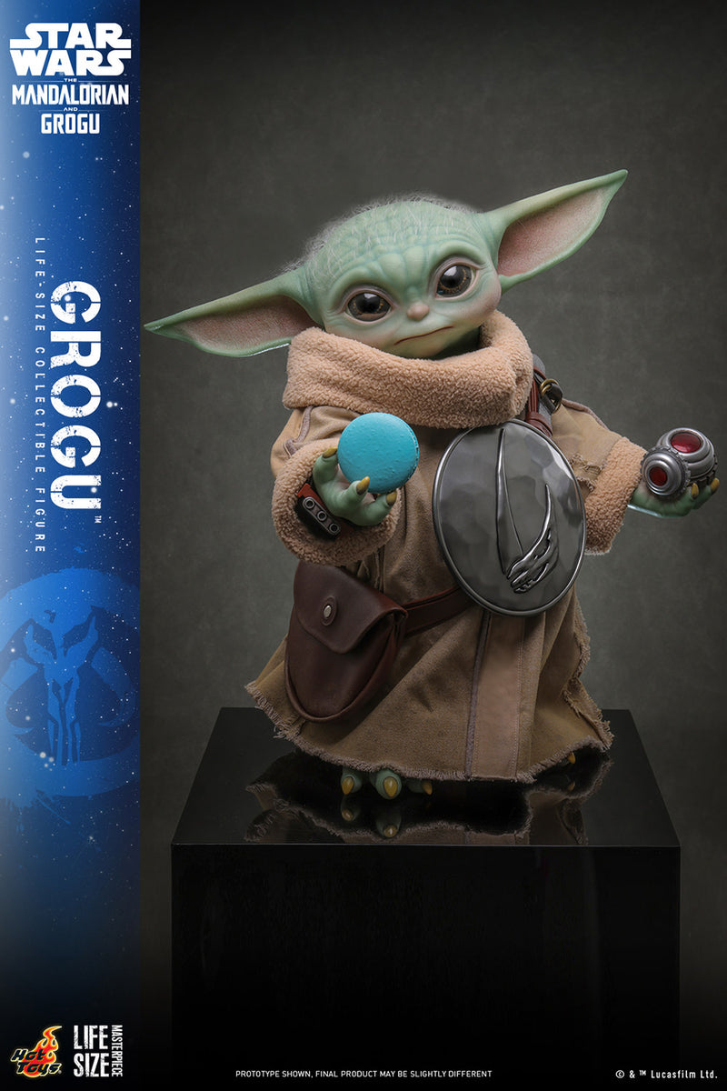 hot-toys-star-wars-grogu-life-