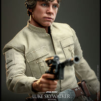 Hot Toys Luke Skywalker (Bespin) DLX Sixth Scale Figure