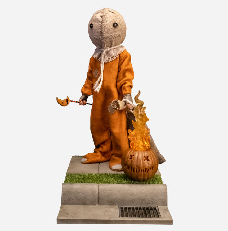 Trick or Treat Studios Sam Deluxe Sixth Scale Figure | Comic  display picture 3