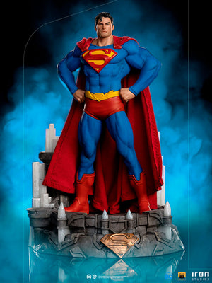 Sideshow / Iron Studios Superman Unleashed Deluxe Tenth Scale Statue