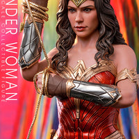 Hot Toys Wonder Woman Sixth Scale Figure