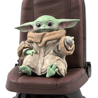 Gentle Giant Star Wars The Mandalorian Child in Chair 1/2 Scale Statue
