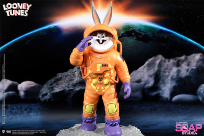 Soap Studios Bugs Bunny Astronaut Statue