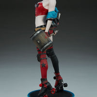 Sideshow Harley Quinn Hell on Wheels Premium Format Figure