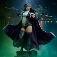 Sideshow Huntress Premium Format™ Figure