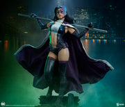 Sideshow Huntress Premium Format™ Figure