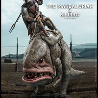 Hot Toys Mandalorian & Blurrg Sixth Scale Figure Set