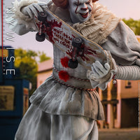 Hot Toys Pennywise Sixth Scale Figure