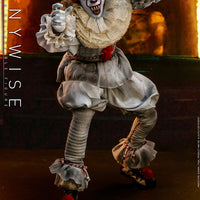 Hot Toys Pennywise Sixth Scale Figure