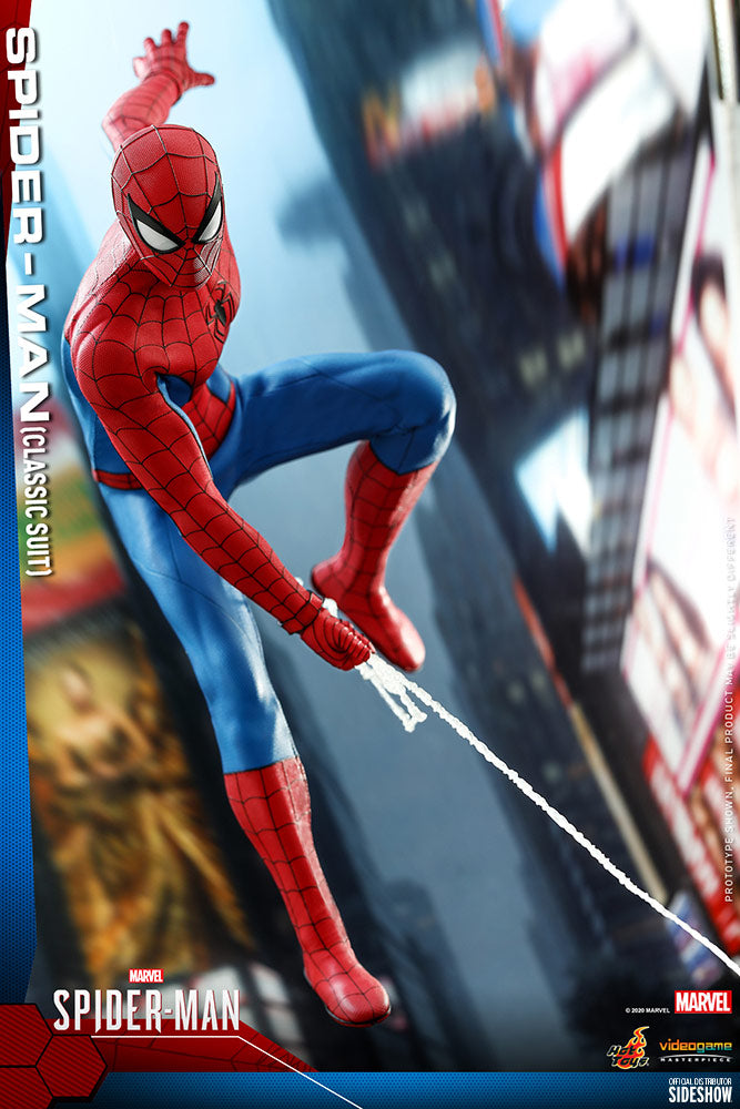 Hot Toys Spider-Man (Classic Suit) Sixth Scale Figure