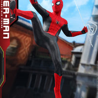 Hot Toys  Spider-Man (Upgraded Suit) Sixth Scale Figure