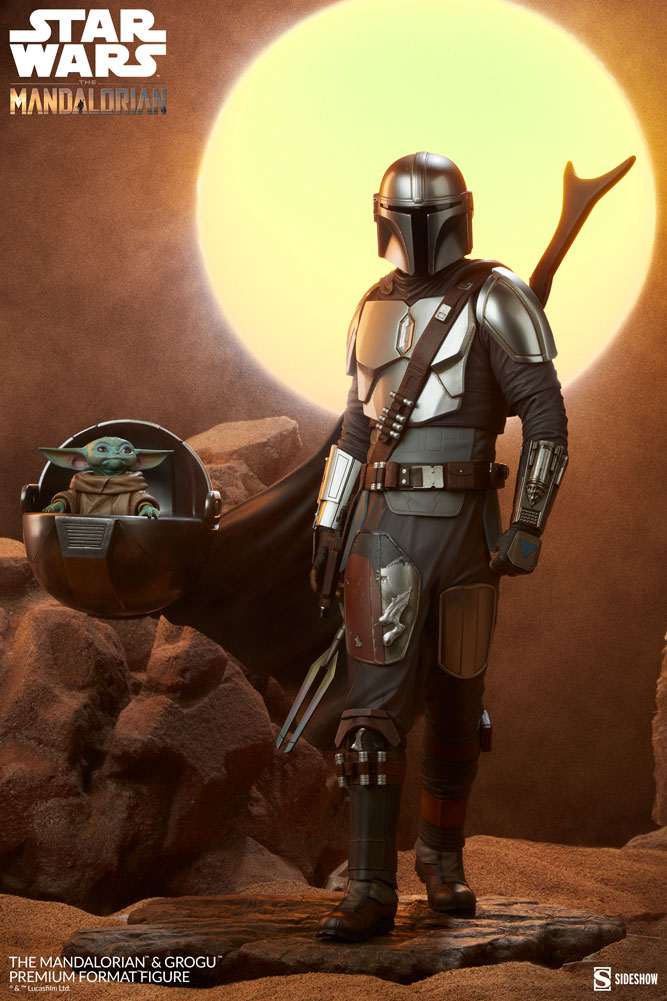 Sideshow The Mandalorian and Grogu Premium Format Figure