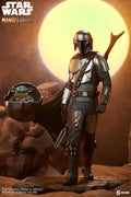 Sideshow The Mandalorian and Grogu Premium Format Figure