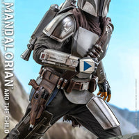 Hot Toys The Mandalorian and The Child Quarter Scale Collectible Set